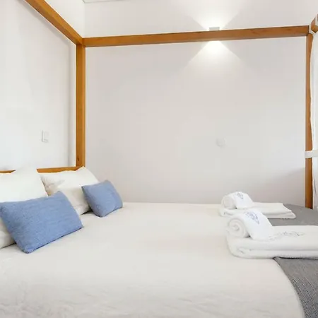 Prassa Studio In Downtown Apartment